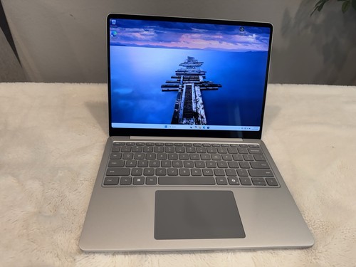 Microsoft surface laptop - surface,